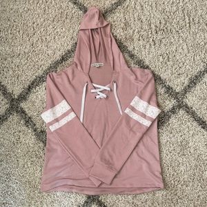 Medium hooded sweatshirt